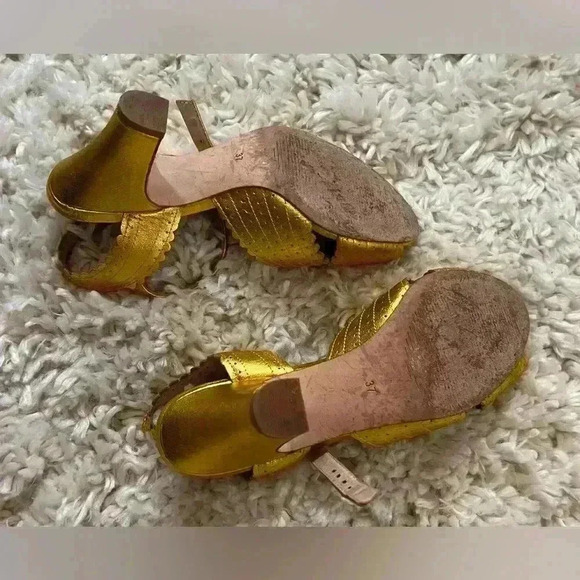 Miss L Fire Beatriz Gold Peep Toe Heels - Women’s - Picture 10 of 15